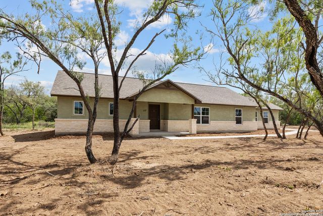 117 Sylas Hayes Loop — DAIRY ACRES