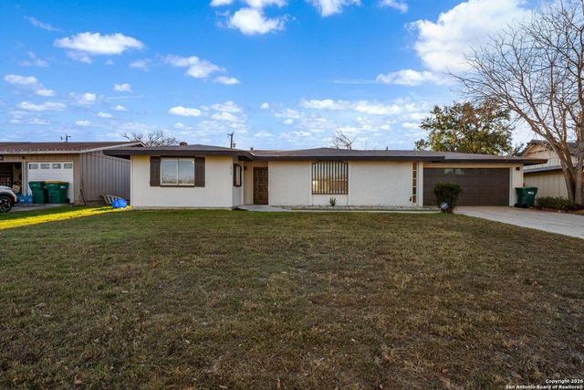 1013 North Blvd — OLD ROSE GARDENSC