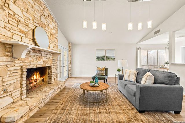 7410 Oak Marsh — LIVE OAK VILLAGE JD