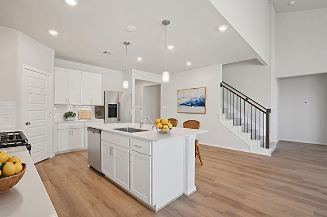 2715 Dark Lantern Ln — Kingdom Heights