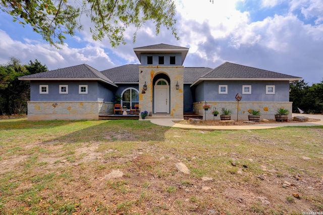 1134 Victoria — Whispering Hills