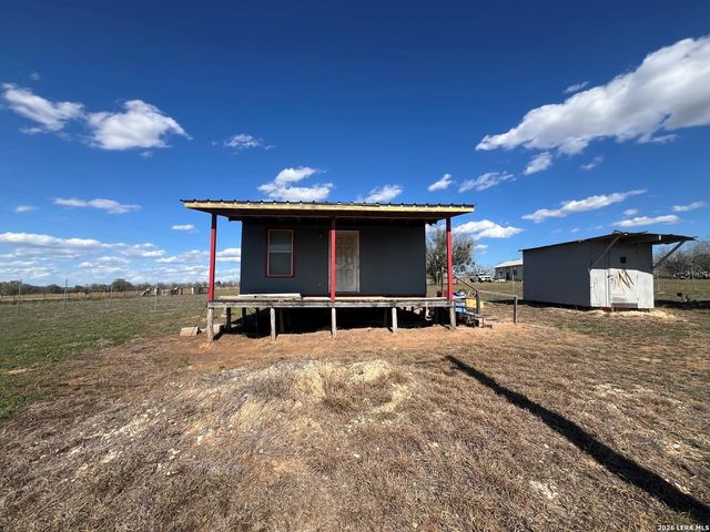 2074 County Road 306 — SUTHERLAND HILLS ESTATES