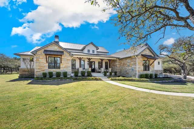 979 Belle Oaks — Belle Oaks Ranch