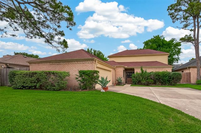11614 Cedar Creek Dr — Lakeside Place Sec 07