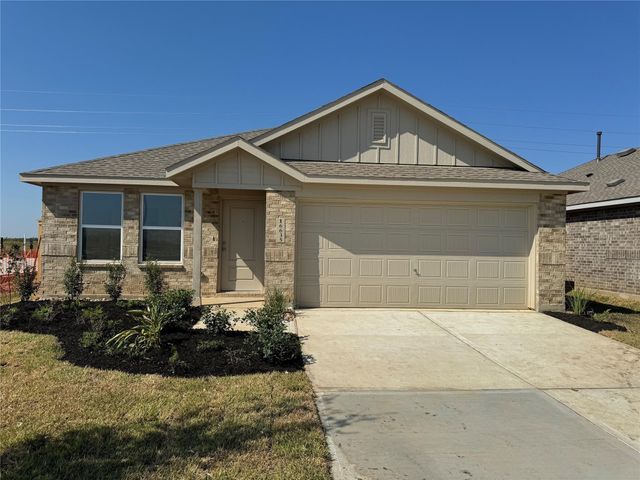 16102 Hatton Dr — Lakes at Crockett Martin