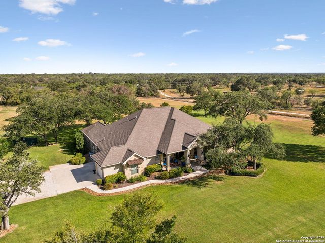 1994 FM 3006 — CANDELARA RANCH