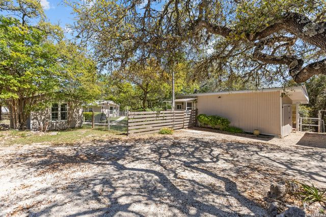 130 SCENIC VIEW DR — Twin Sister Estates