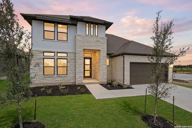 520 Paramus Park — BUFFALO CROSSING