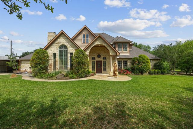 2622 Muegge Rd — S P R R