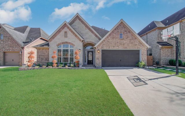 6614 Rising Hills Ln — Millwood At Riverstone