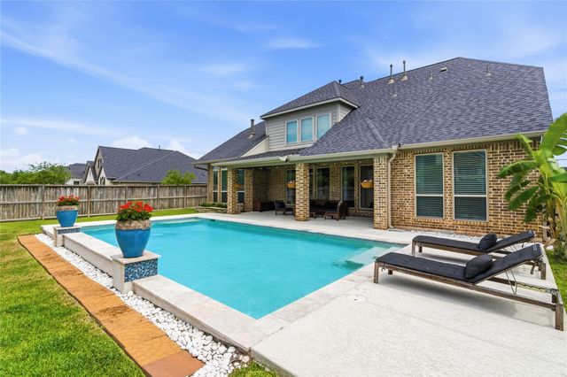 7614 Paradise River Dr — Creekstone Village At Riverstone Sec 9