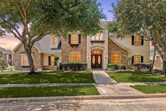 8123 Cranbrook Hollow Ln — Copper Lakes Sec 08