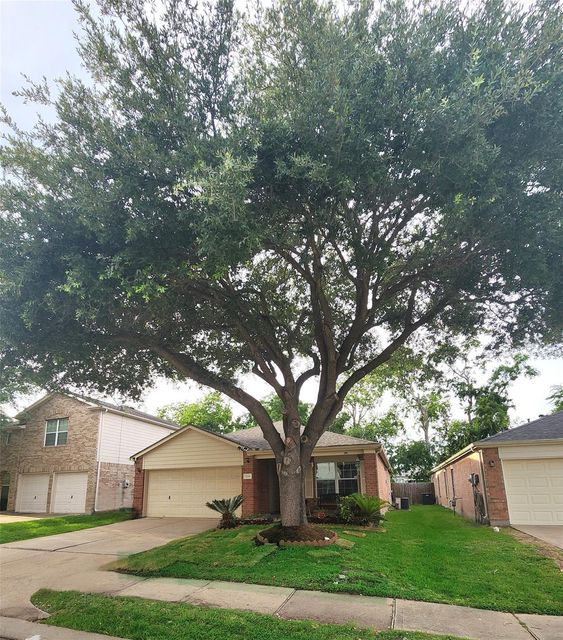 15006 Sugarhollow Dr — Sugargrove