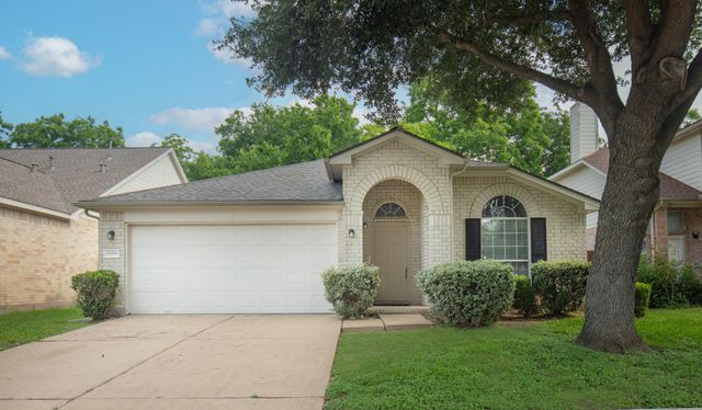 16510 Pademelon Dr — Oak Lake Court