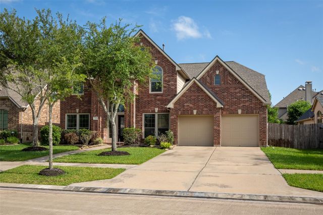 3814 Hunters Gate Ct — Creekstone Village At Riverstone