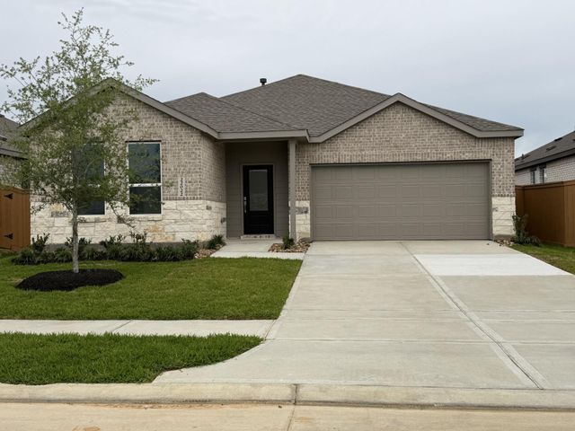 9343 Golden Dorado Ln — Scotts Bend