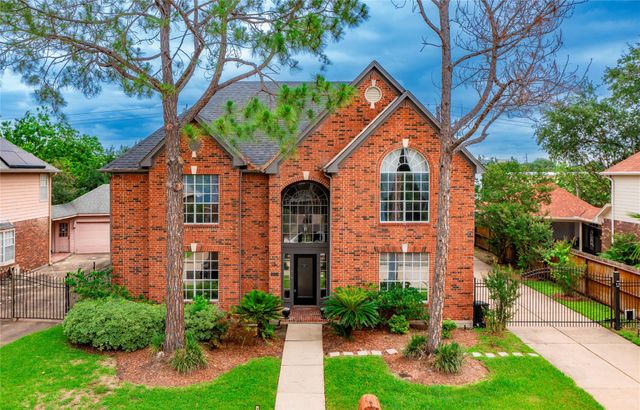 3523 Ashlock Dr — ASHTON VILLAGE