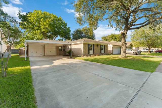 13414 Linden St — Greenbriar Add