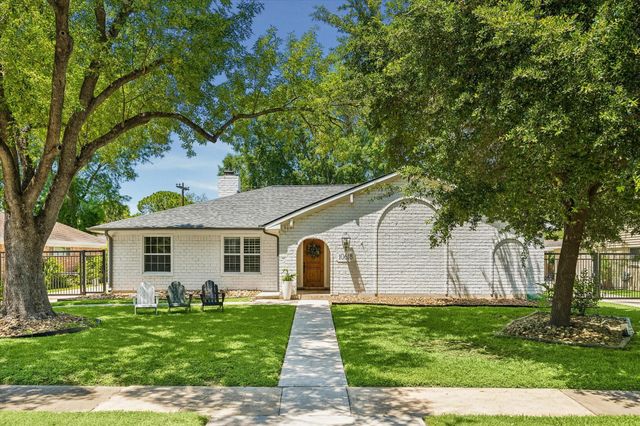10618 Bordley Dr — Walnut Bend