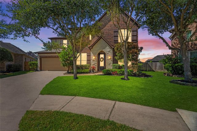 19819 Taylor Cove Ct — Cypress Creek Lakes