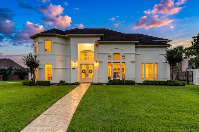 5403 Sundowner Ct — Twin Lakes Sec 03