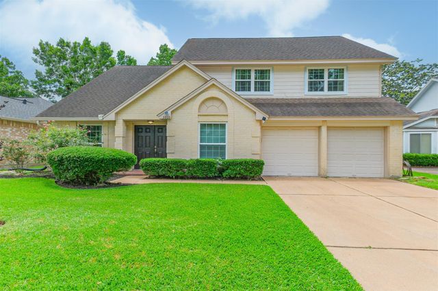 3802 Carya Cir — Settlers Grove Sec 1