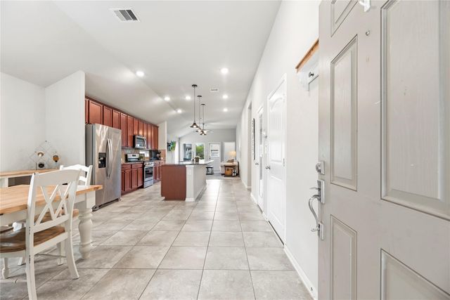 5227 Ivory Glass Dr — King Xing