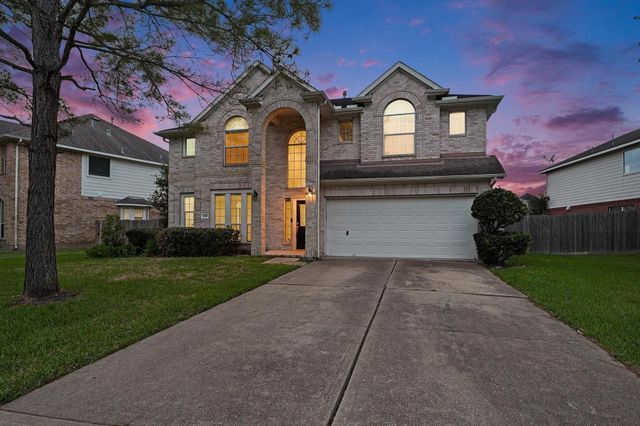 2710 Sienna Springs Drive — Shadow Creek Ranch