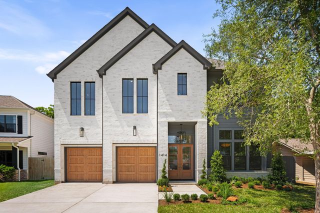1414 Chamboard Ln — Oak Forest