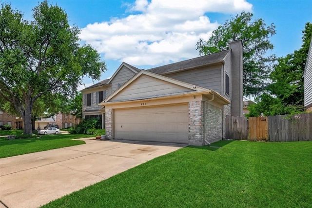 830 Sierra Lake Dr — Cimarron