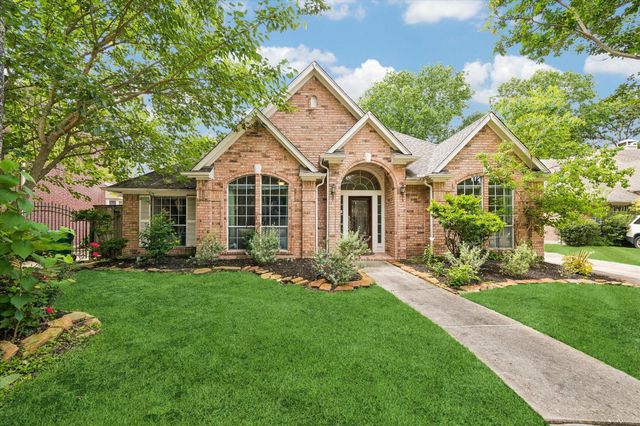 9110 Rhapsody Ln — Woodwind Lakes