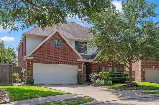 1206 Melford Dr — Parkway Villages