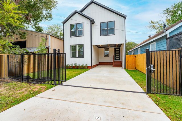 7709 Avenue L — Magnolia Park Sec 02
