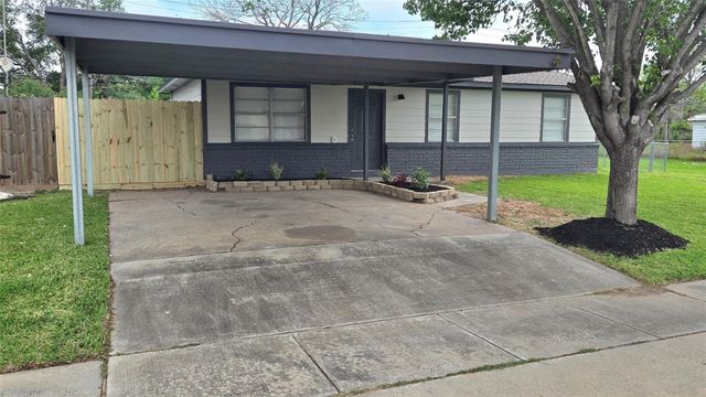 3502 Magnolia Ave — Heights Annex