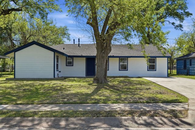5962 Ridgeway Dr — Edgewood Sec 04