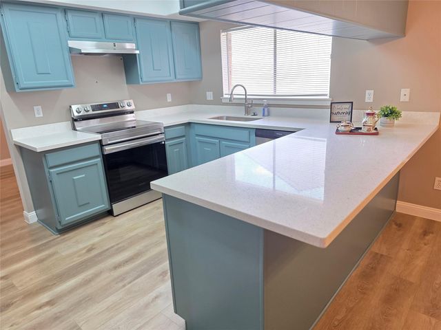 11350 Raven View Dr — Lincoln Green East