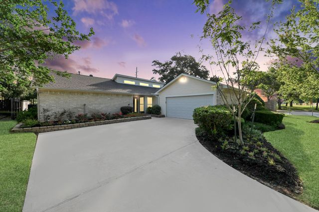 2623 Sugar Mill Dr — Colony Bend Sec 1