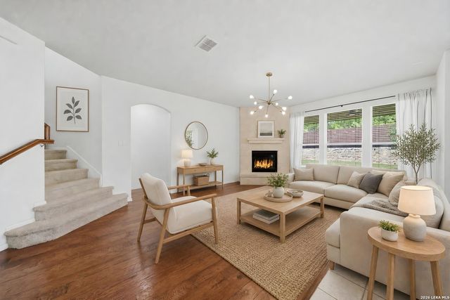 27458 Camino Tower — LOST CREEK RANCH