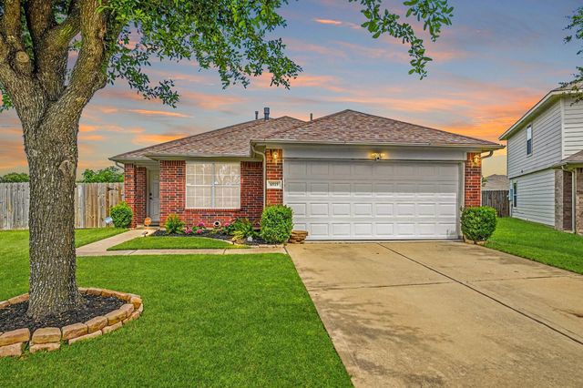 6519 Citrus Field Ln — Strathmore