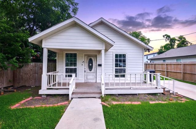 4203 New Orleans St — Burke