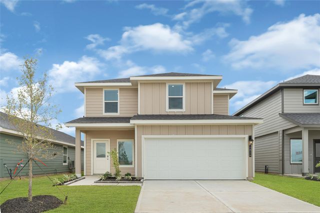 6814 Spur Creek Drive — Holly Ridge