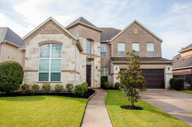 4622 Regal Shadow Ln — Riverstone