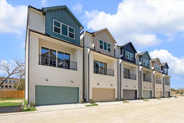 5621 Camino Encantado Dr — Estates at Tidwell Road