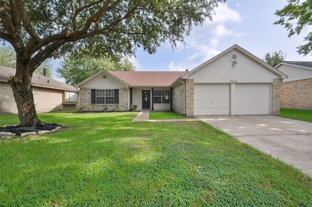 7211 Fuchsia Ln — ATASCOCITA SOUTH SEC 2