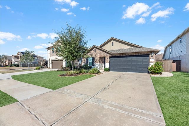 24134 Prairie Glen Ln — Katy Pointe
