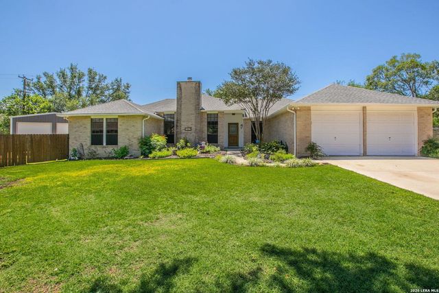 3010 View Oak — PEBBLE FOREST