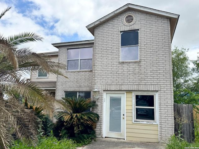 2110 Hollow Cir — Miller Valley