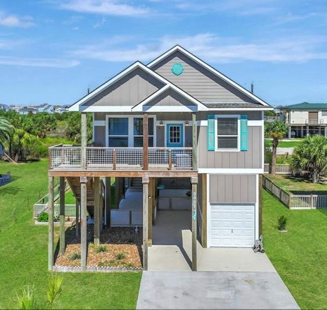13950 FM 3005 Boulevard Lot 18 — The Lake at Pirates Beach