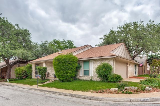 11906 Pepperidge — SUMMERHILL