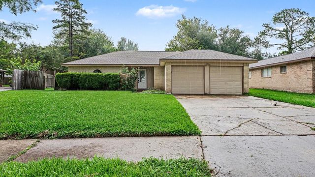 16107 Barcelona Dr — Wedgewood Village Sec 05